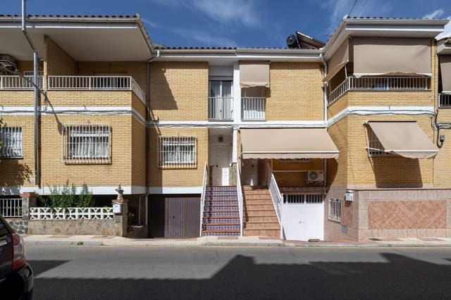 3 camera da letto Villetta a Schiera in vendita in Maracena con garage - 255.000 € (Rif: 10129401)