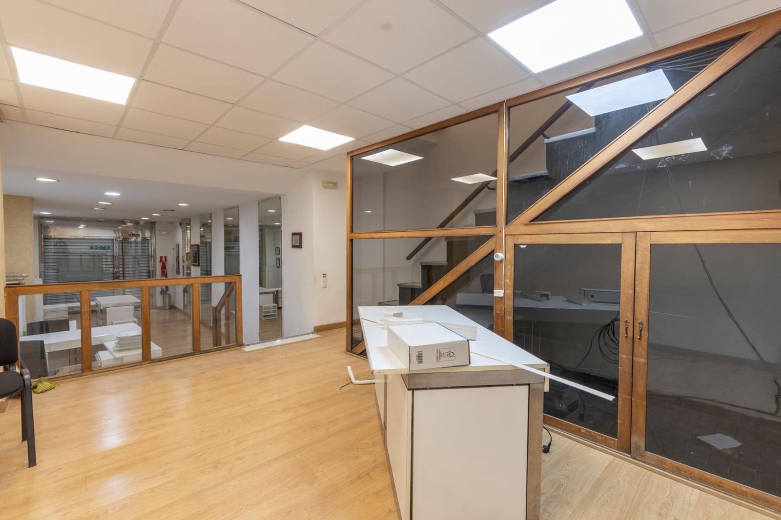 Commercial for sale in Granada city - € 475,000 (Ref: 10129403)