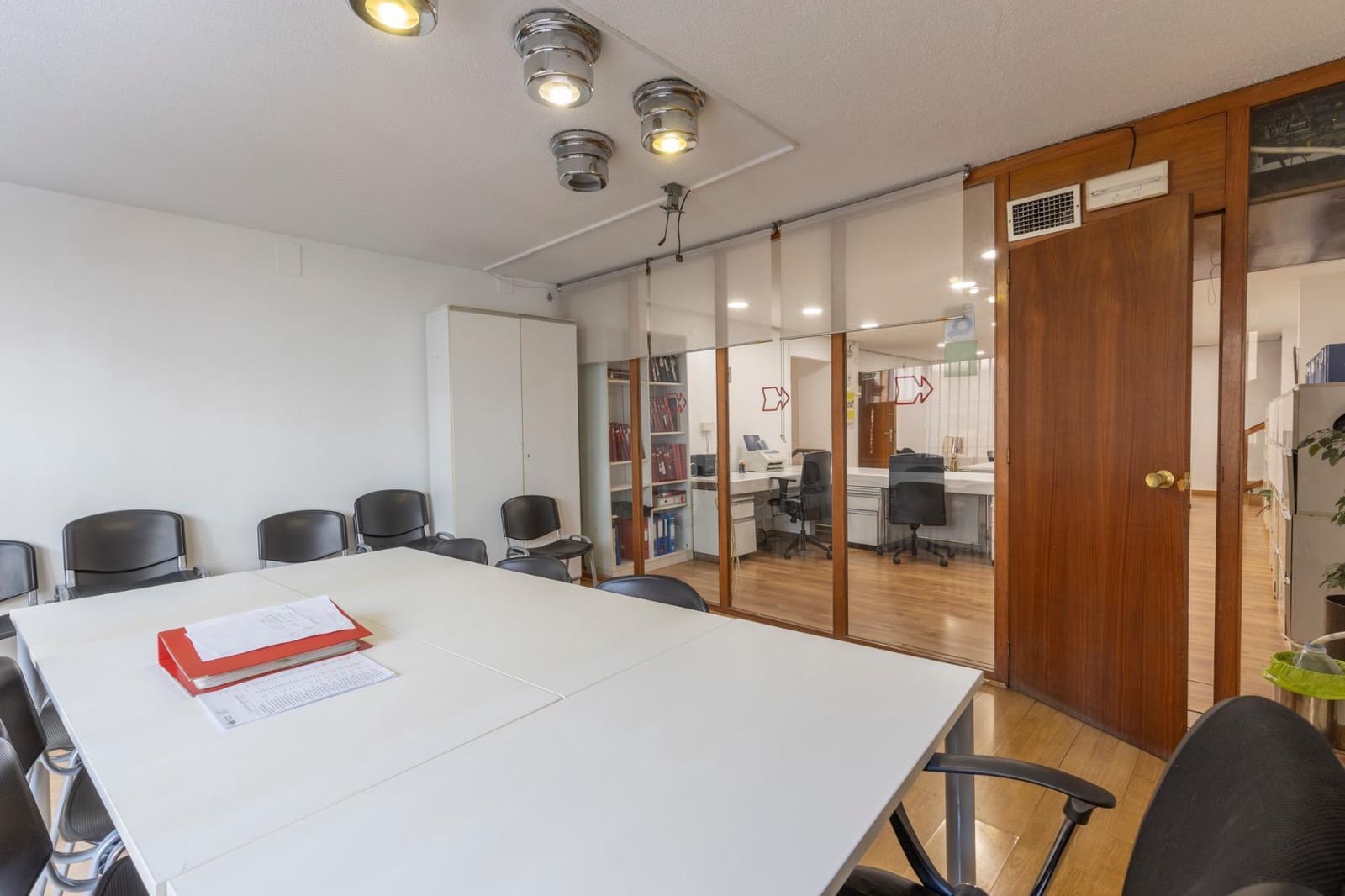Commercial for sale in Granada city - € 475,000 (Ref: 10129403)