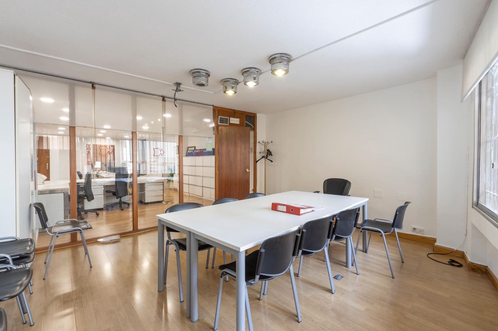 Commercial for sale in Granada city - € 475,000 (Ref: 10129403)