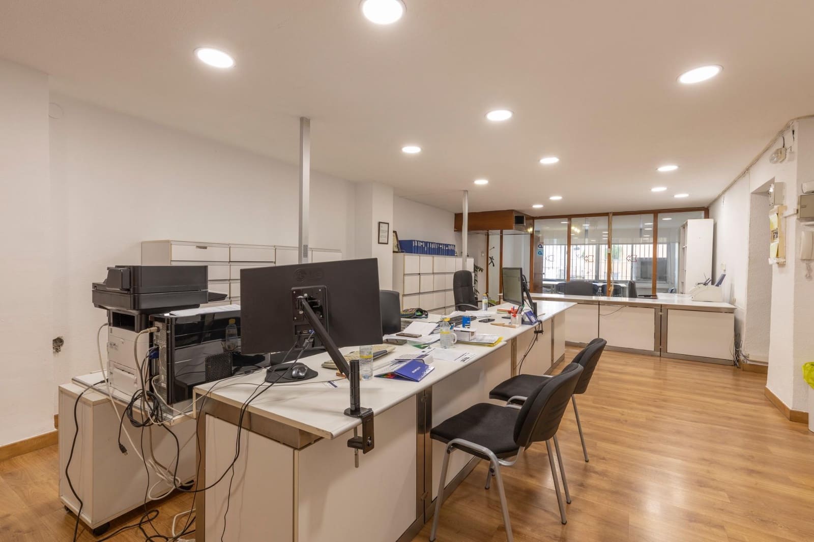 Commercial for sale in Granada city - € 475,000 (Ref: 10129403)