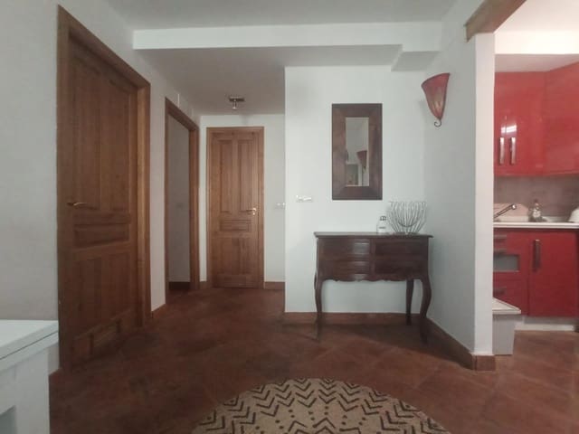 Piso de 2 habitaciones en Albaicin, Granada ciudad en alquiler - 700 € (Ref: 10129408)