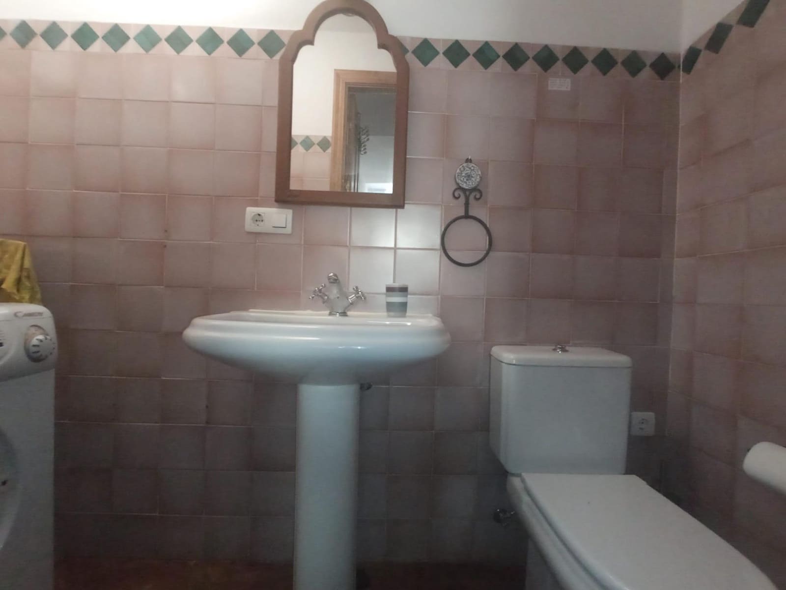 2 Zimmer Wohnung zu vermieten in Granada Stadt - 700 € (Ref: 10129408)