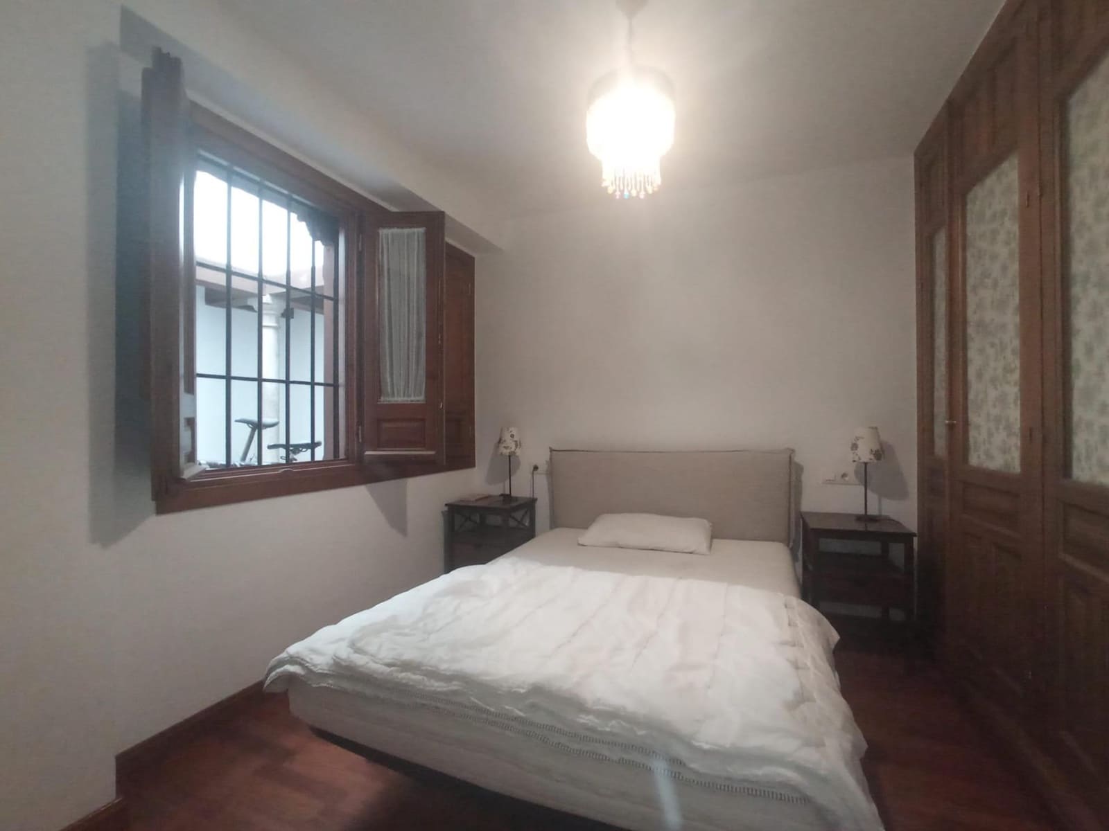 2 Zimmer Wohnung zu vermieten in Granada Stadt - 700 € (Ref: 10129408)