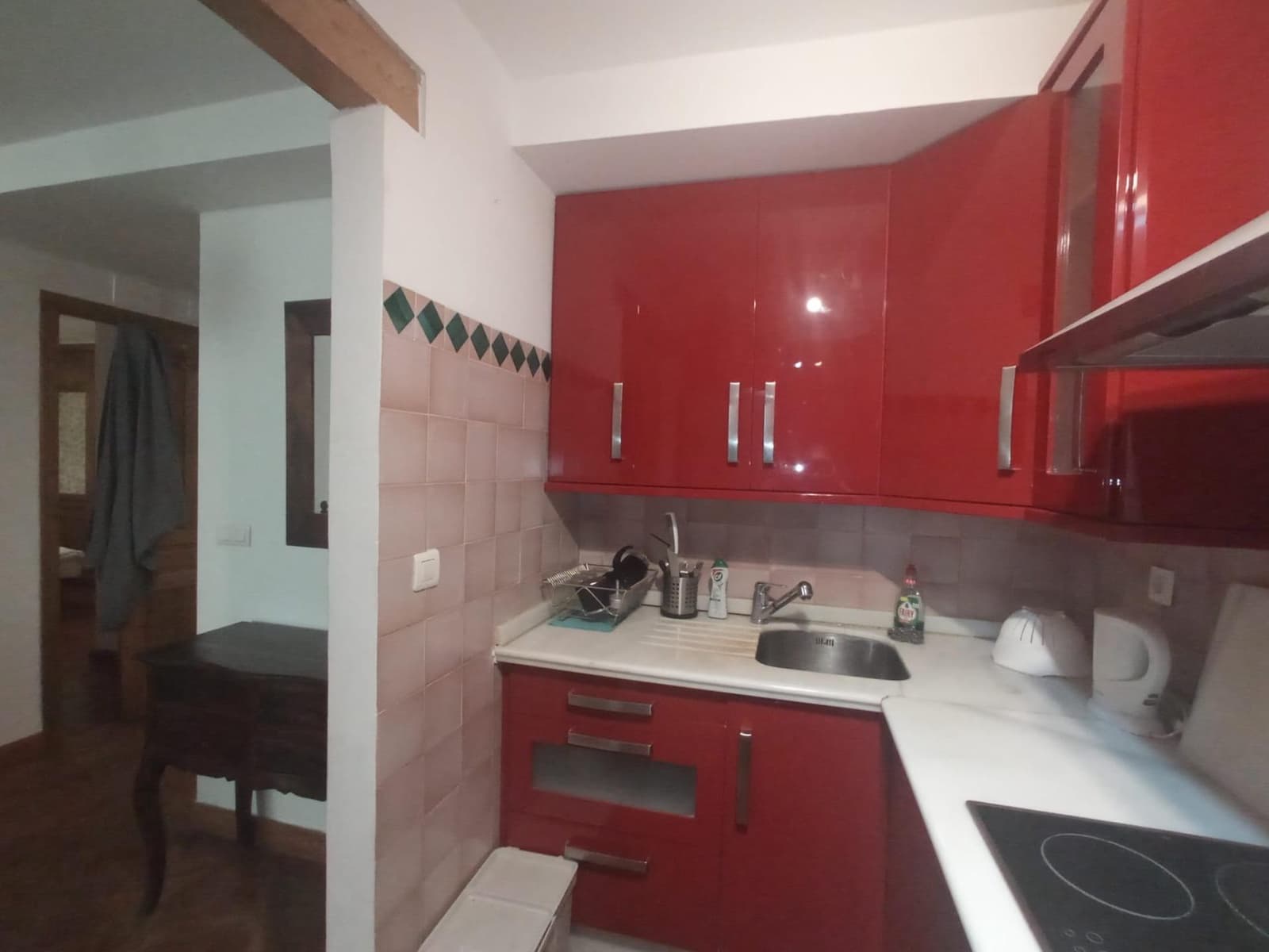 2 Zimmer Wohnung zu vermieten in Granada Stadt - 700 € (Ref: 10129408)