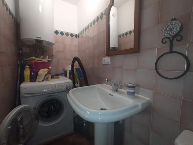 Piso de 2 habitaciones en Albaicin, Granada ciudad en alquiler - 700 € (Ref: 10129408)