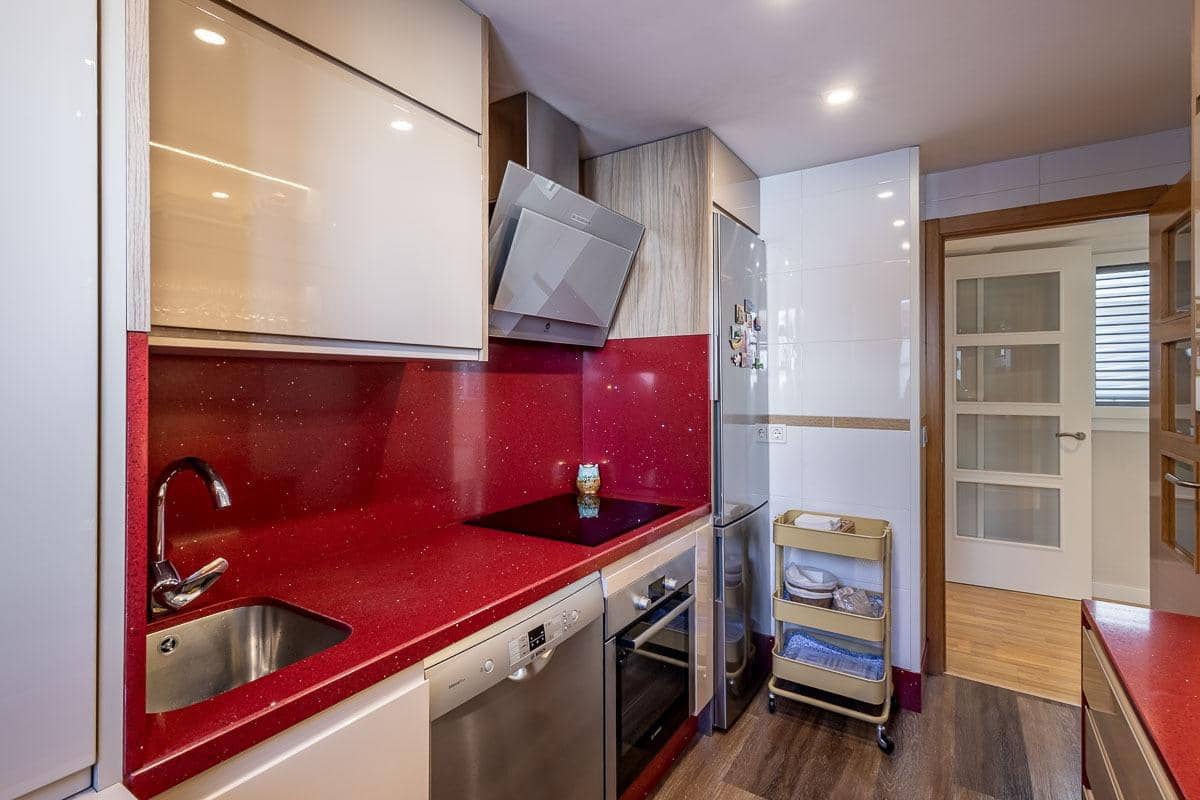 2 makuuhuone Kattohuoneisto myytävänä paikassa Ogijares mukana uima-altaan 
autotalli - 249 990 € (Ref: 10136016)