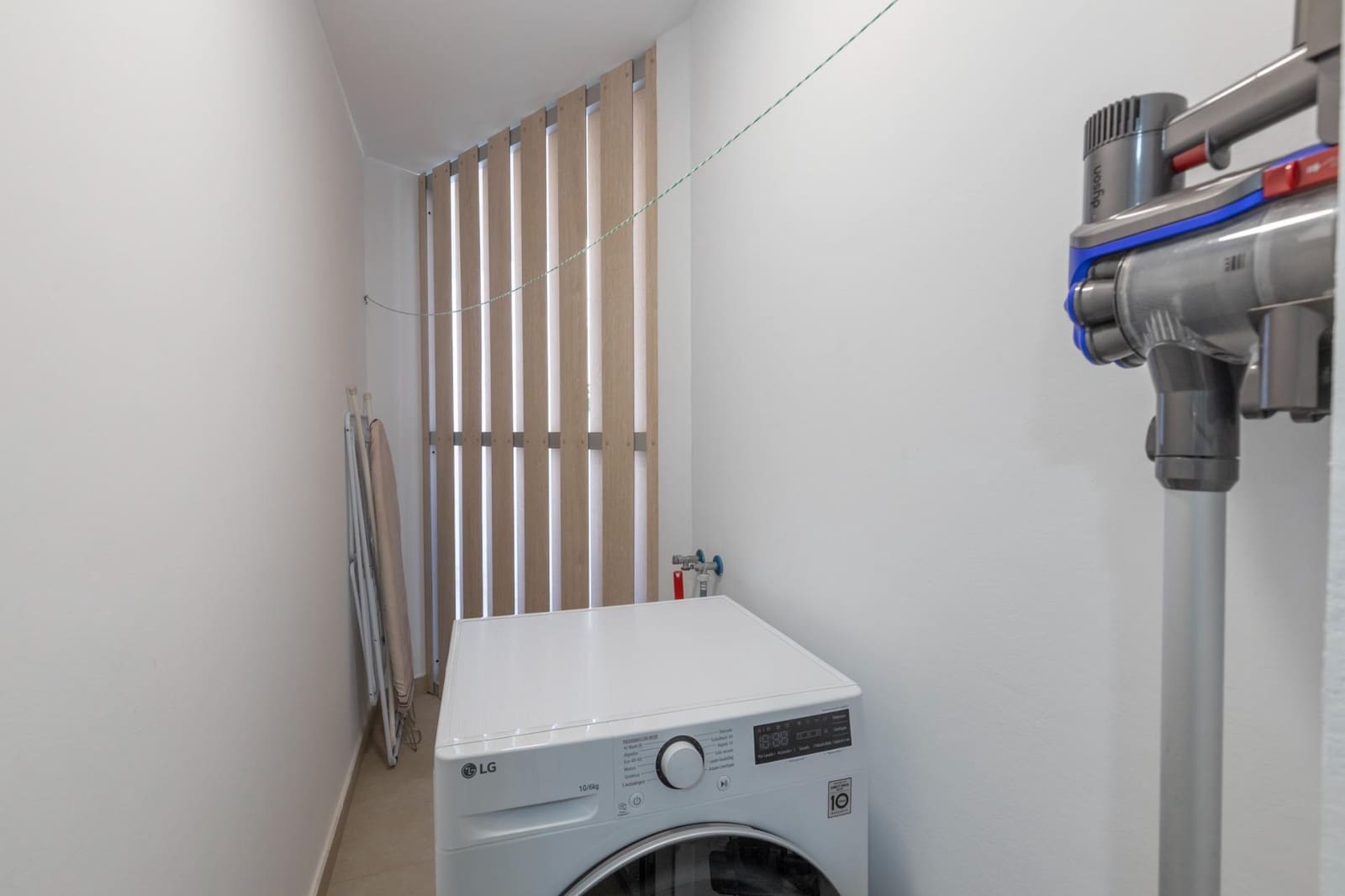2 Zimmer Wohnung zu verkaufen in Motril mit Pool Garage - 380.000 € (Ref: 10136017)