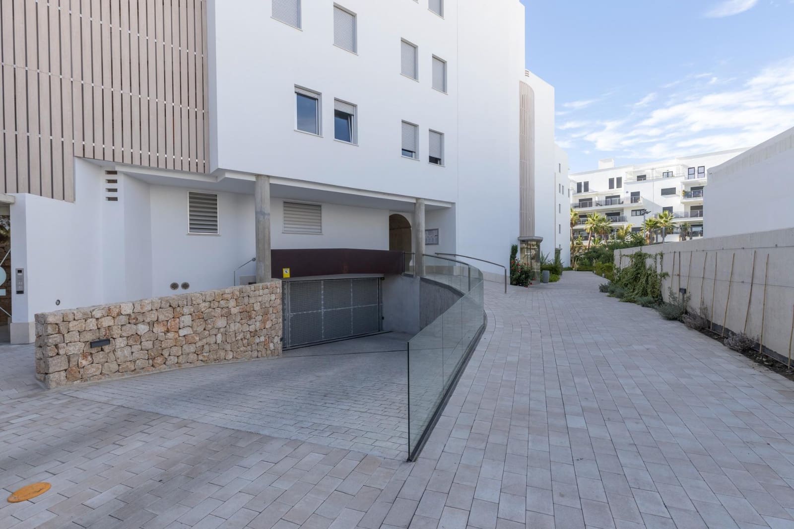 2 Zimmer Wohnung zu verkaufen in Motril mit Pool Garage - 380.000 € (Ref: 10136017)