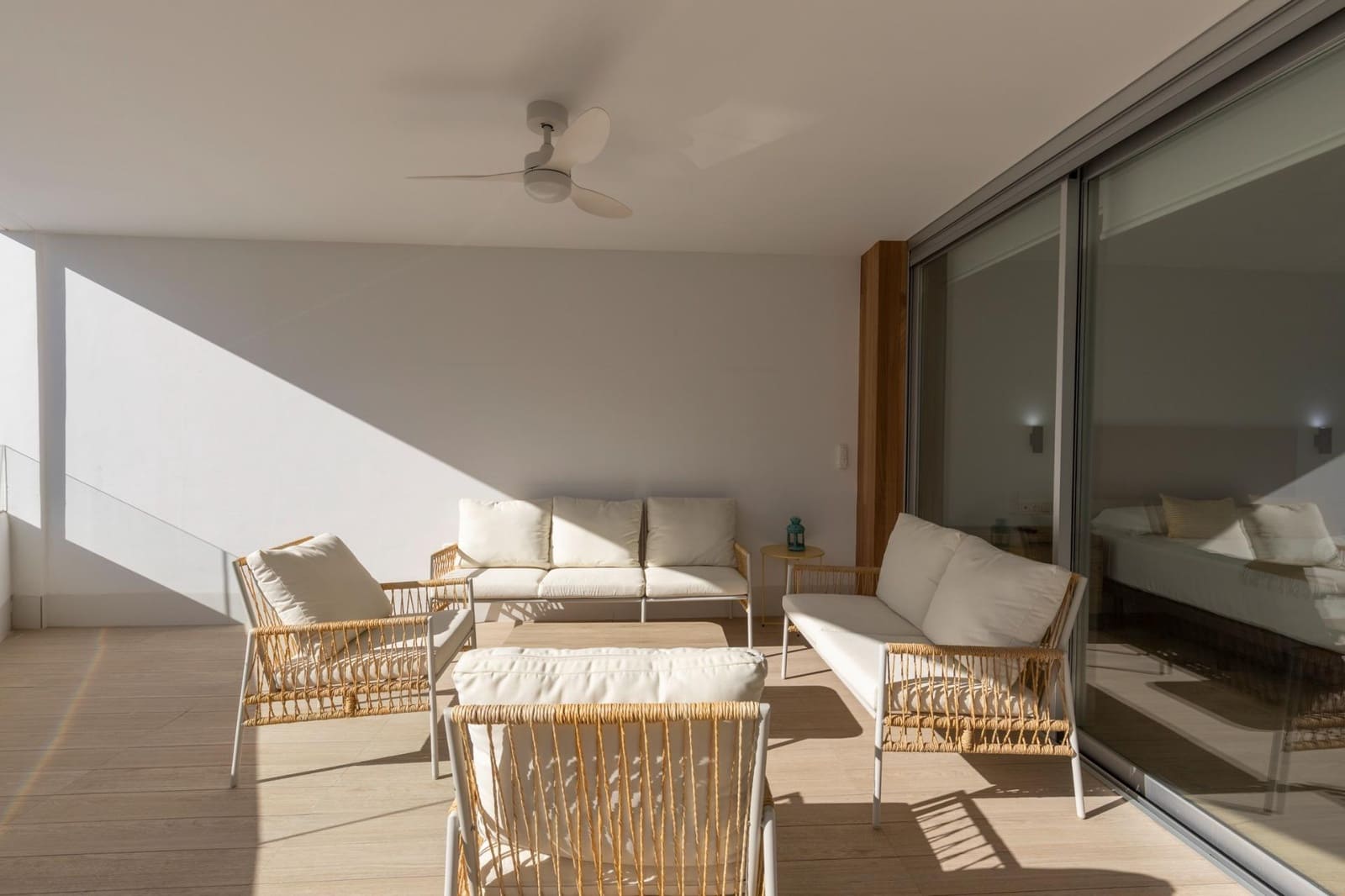 2 Zimmer Wohnung zu verkaufen in Motril mit Pool Garage - 380.000 € (Ref: 10136017)