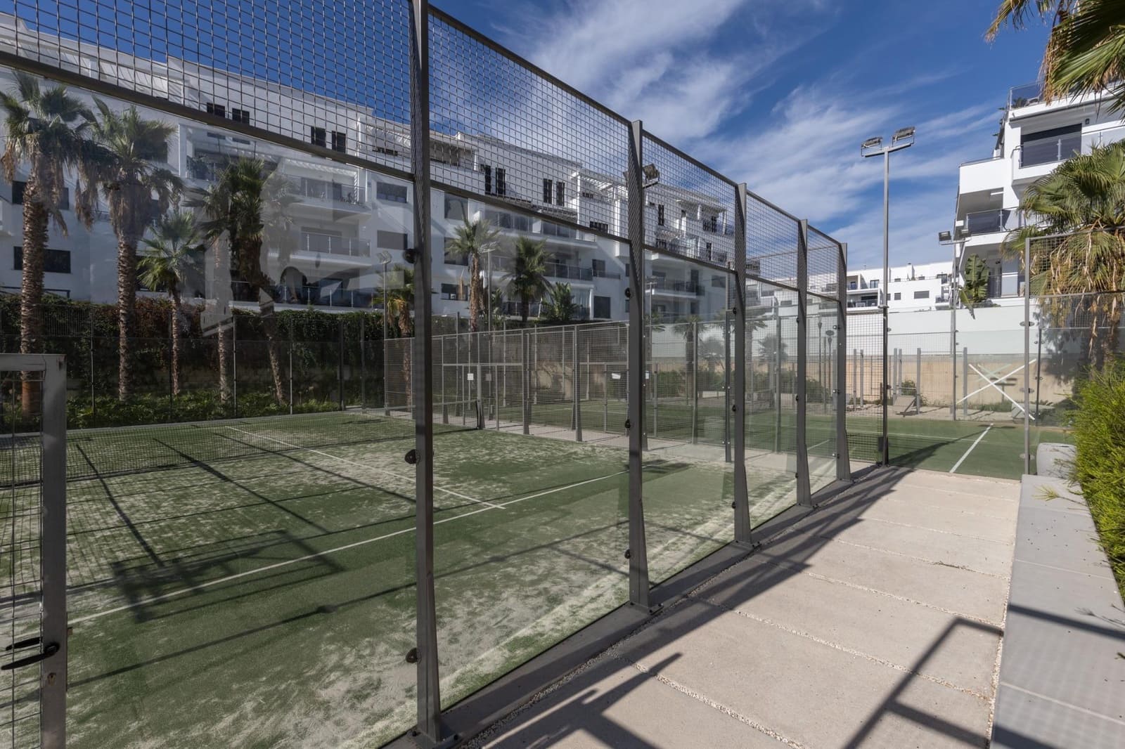 2 Zimmer Wohnung zu verkaufen in Motril mit Pool Garage - 380.000 € (Ref: 10136017)