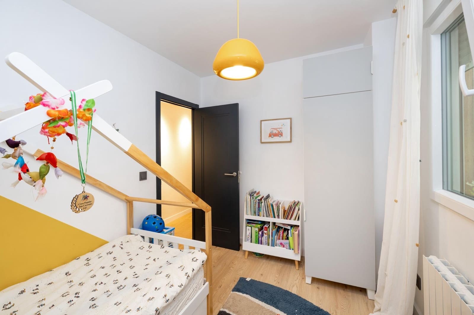 Piso de 4 habitaciones en Granada ciudad en venta con garaje - 430.000 € (Ref: 10136018)