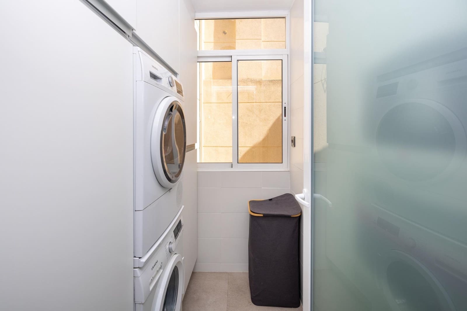 Piso de 4 habitaciones en Granada ciudad en venta con garaje - 430.000 € (Ref: 10136018)