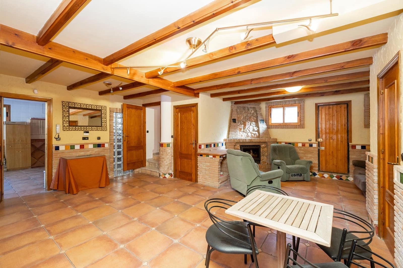 4 soverom Villa til salgs i Cajar med svømmebasseng garasje - € 449 500 (Ref: 10136021)