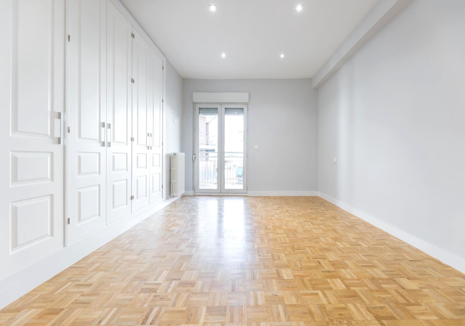 5 soveværelse Lejlighed til salg i Granada by - € 850.000 (Ref: 10136022)