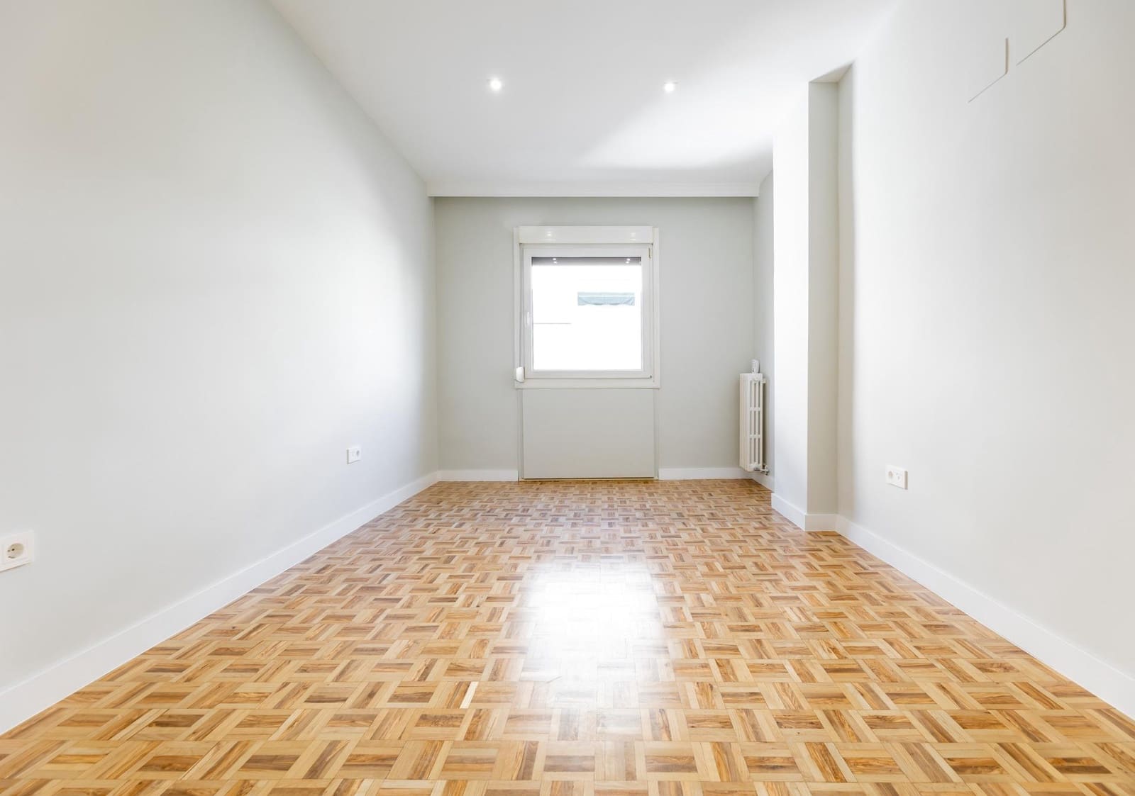 5 soveværelse Lejlighed til salg i Granada by - € 850.000 (Ref: 10136022)