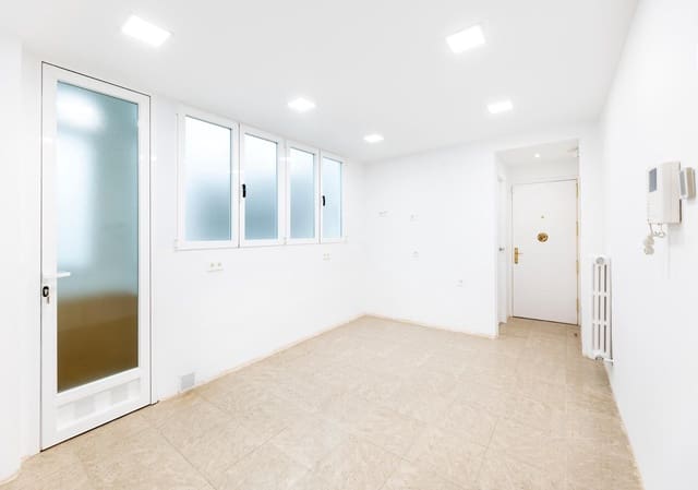5 soveværelse Lejlighed til salg i Centro, Granada by - € 850.000 (Ref: 10136022)