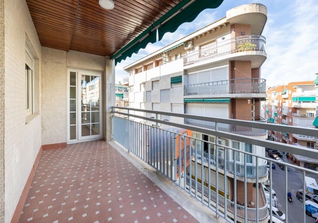 5 soveværelse Lejlighed til salg i Centro, Granada by - € 850.000 (Ref: 10136022)