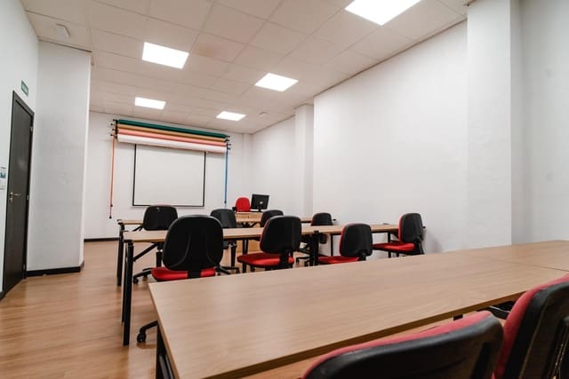 Local Commercial à vendre à Centro, Grenade ville - 299 000 € (Ref: 10136024)