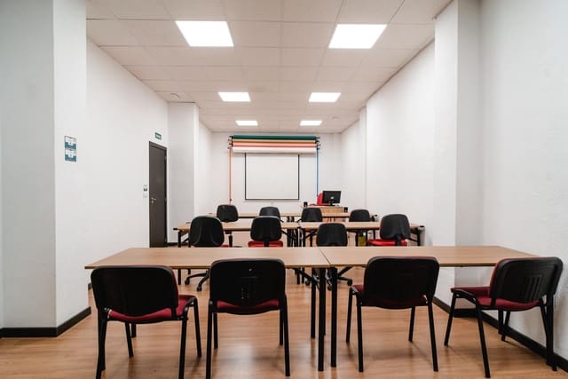 Local Commercial à vendre à Centro, Grenade ville - 299 000 € (Ref: 10136024)