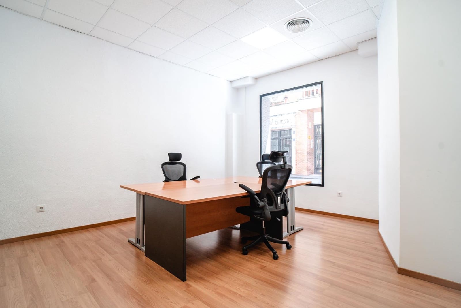 Local Commercial à vendre à Grenade ville - 299 000 € (Ref: 10136024)