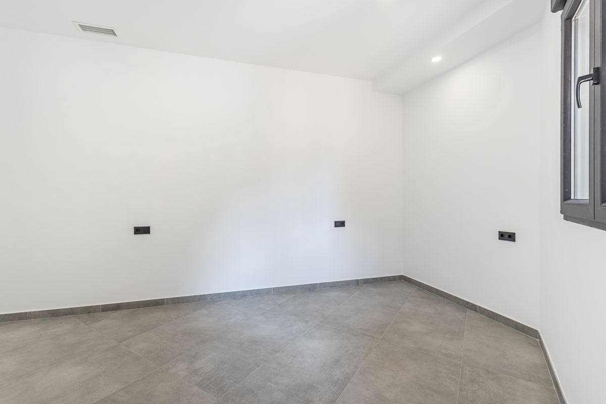 2 makuuhuone Huoneisto myytävänä paikassa Granada kaupunki mukana uima-altaan - 240 000 € (Ref: 10139945)