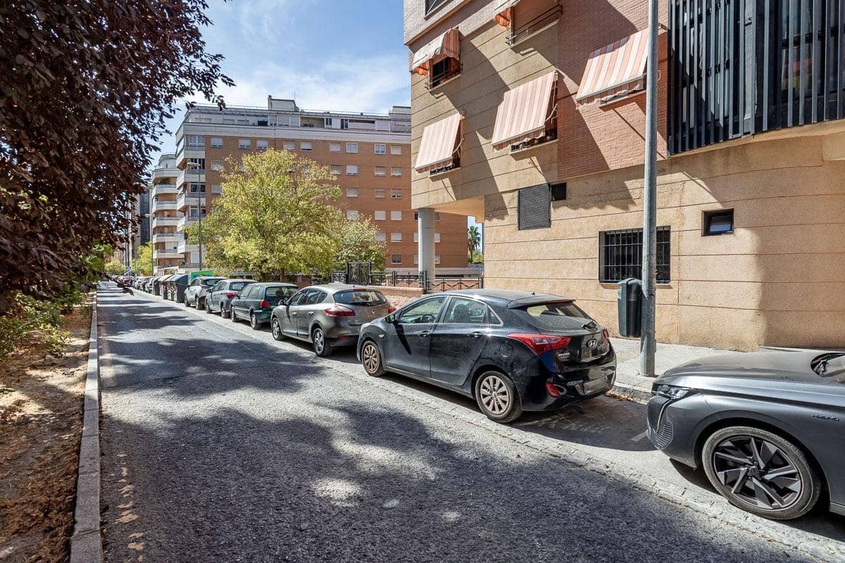 2 makuuhuone Huoneisto myytävänä paikassa Granada kaupunki mukana uima-altaan - 240 000 € (Ref: 10139945)