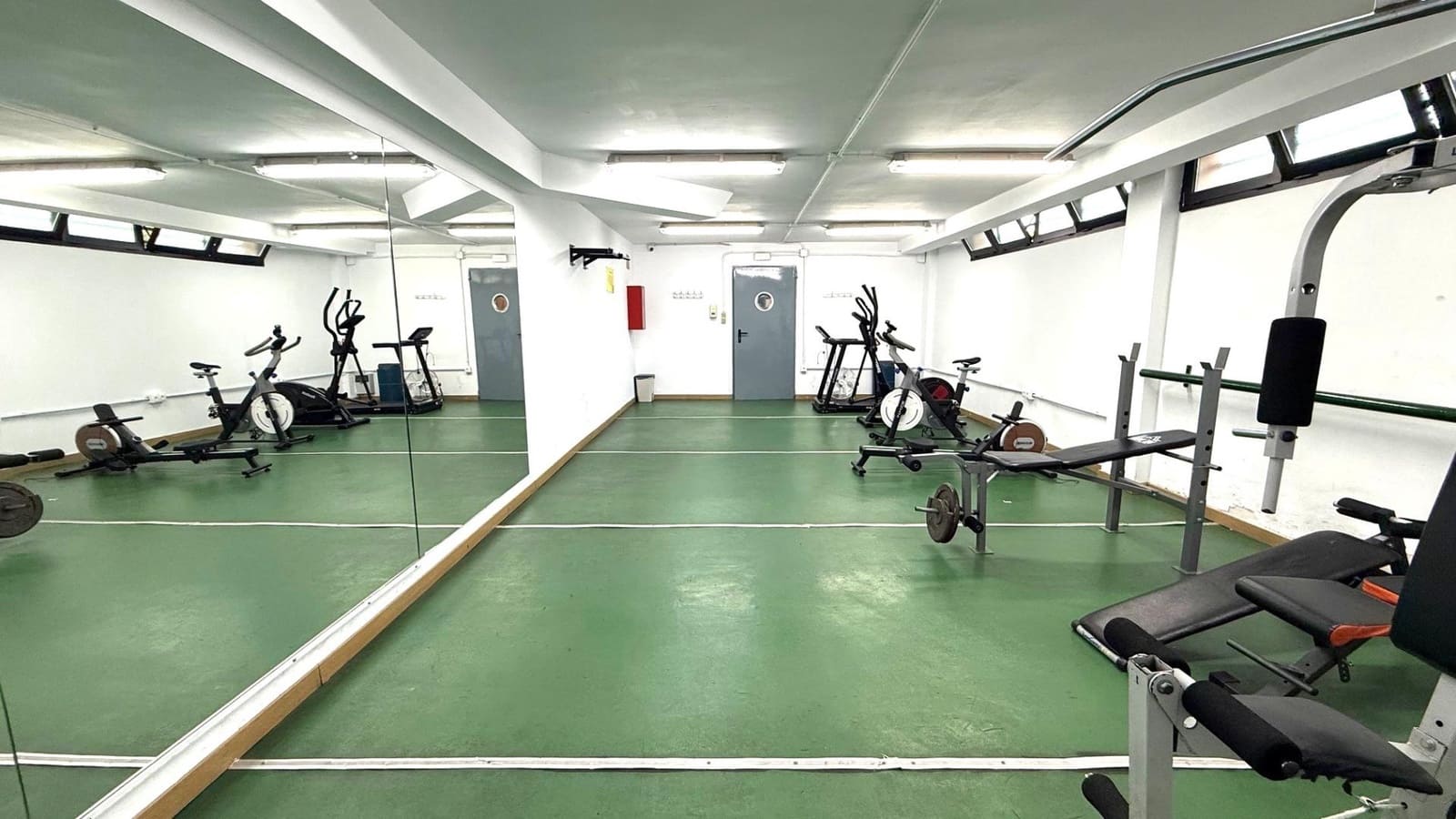 2 makuuhuone Huoneisto myytävänä paikassa Granada kaupunki mukana uima-altaan - 240 000 € (Ref: 10139945)