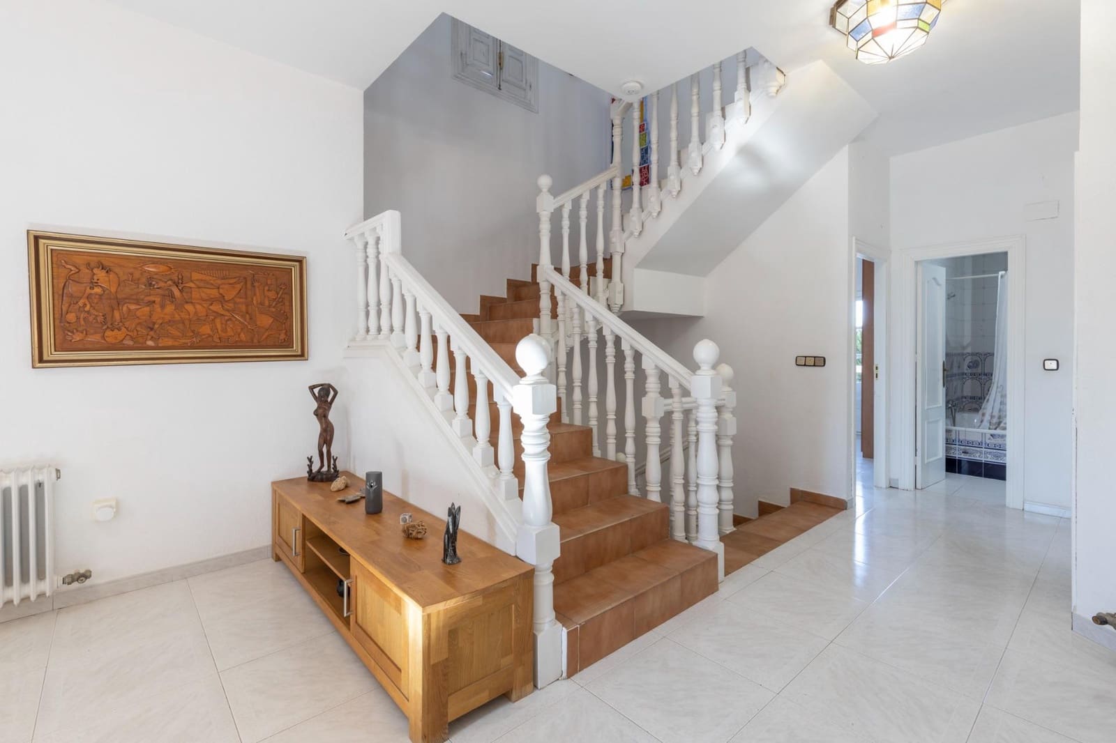 8 soverom Villa til salgs i La Zubia med svømmebasseng garasje - € 499 000 (Ref: 10139946)