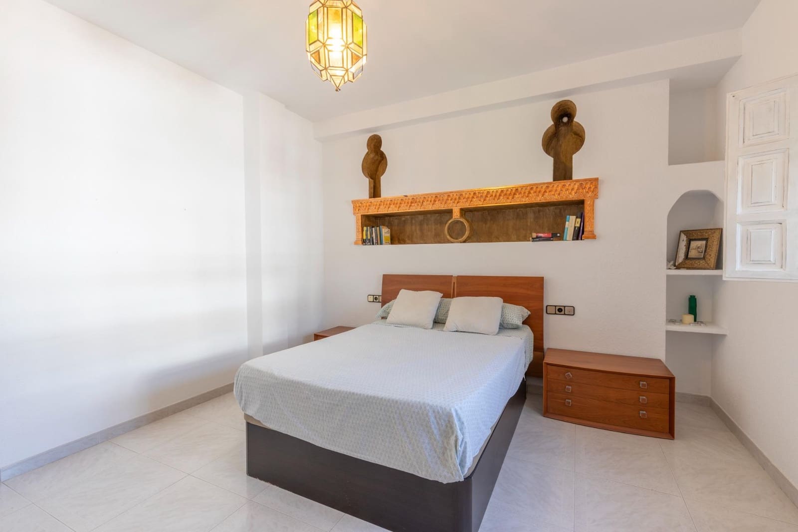 8 soverom Villa til salgs i La Zubia med svømmebasseng garasje - € 499 000 (Ref: 10139946)