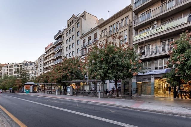 2 soveværelse Kontor til salg i Centro, Granada by - € 225.000 (Ref: 10142591)