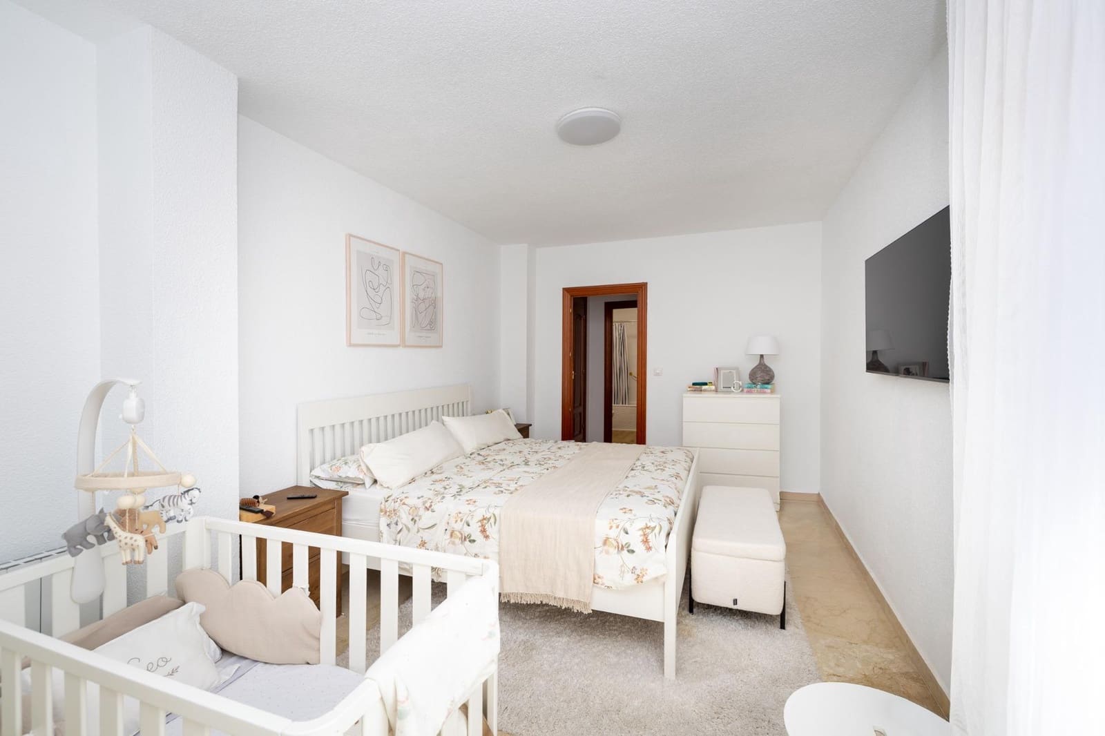 3 soveværelse Lejlighed til salg i Granada by med garage - € 490.000 (Ref: 10147356)