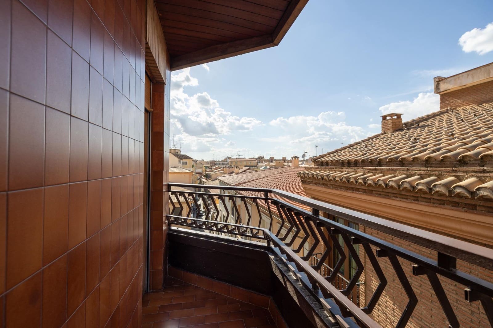 3 soveværelse Lejlighed til salg i Granada by med garage - € 490.000 (Ref: 10147356)