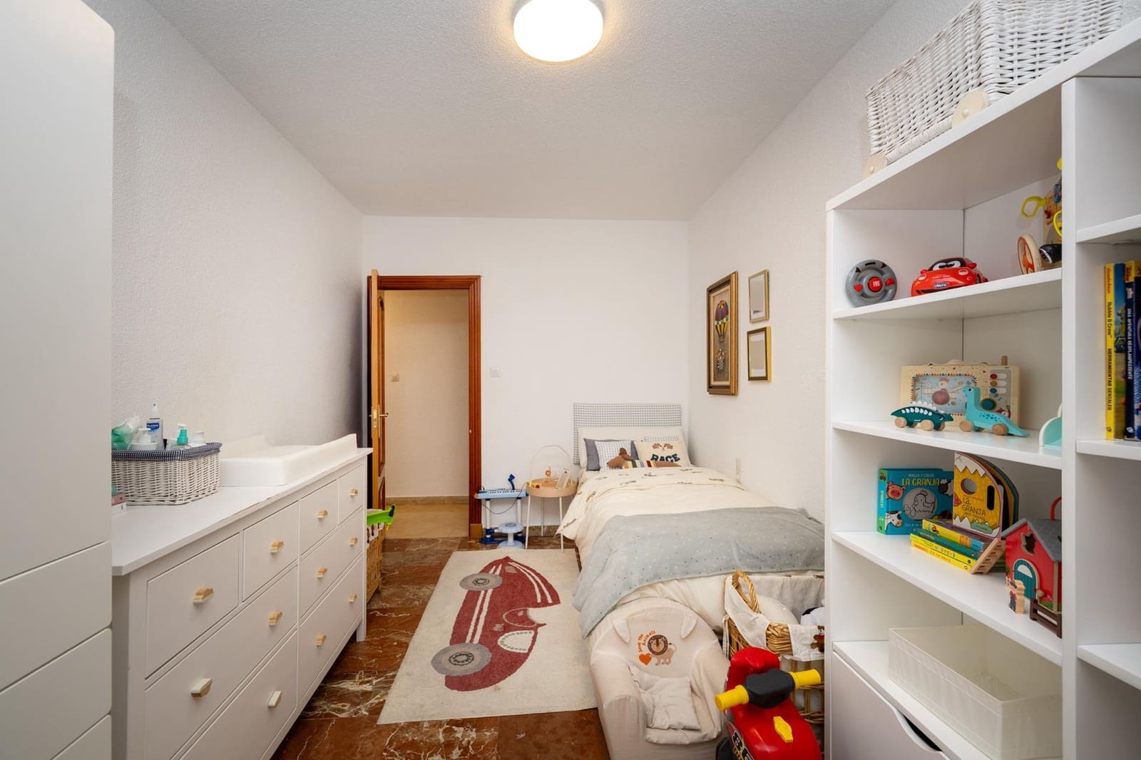 3 soveværelse Lejlighed til salg i Granada by med garage - € 490.000 (Ref: 10147356)