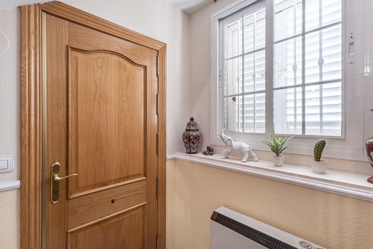 4 sypialnia Dom szeregowy na sprzedaż w Miasto Grenada z garażem - 439 000 € (Ref: 10147359)