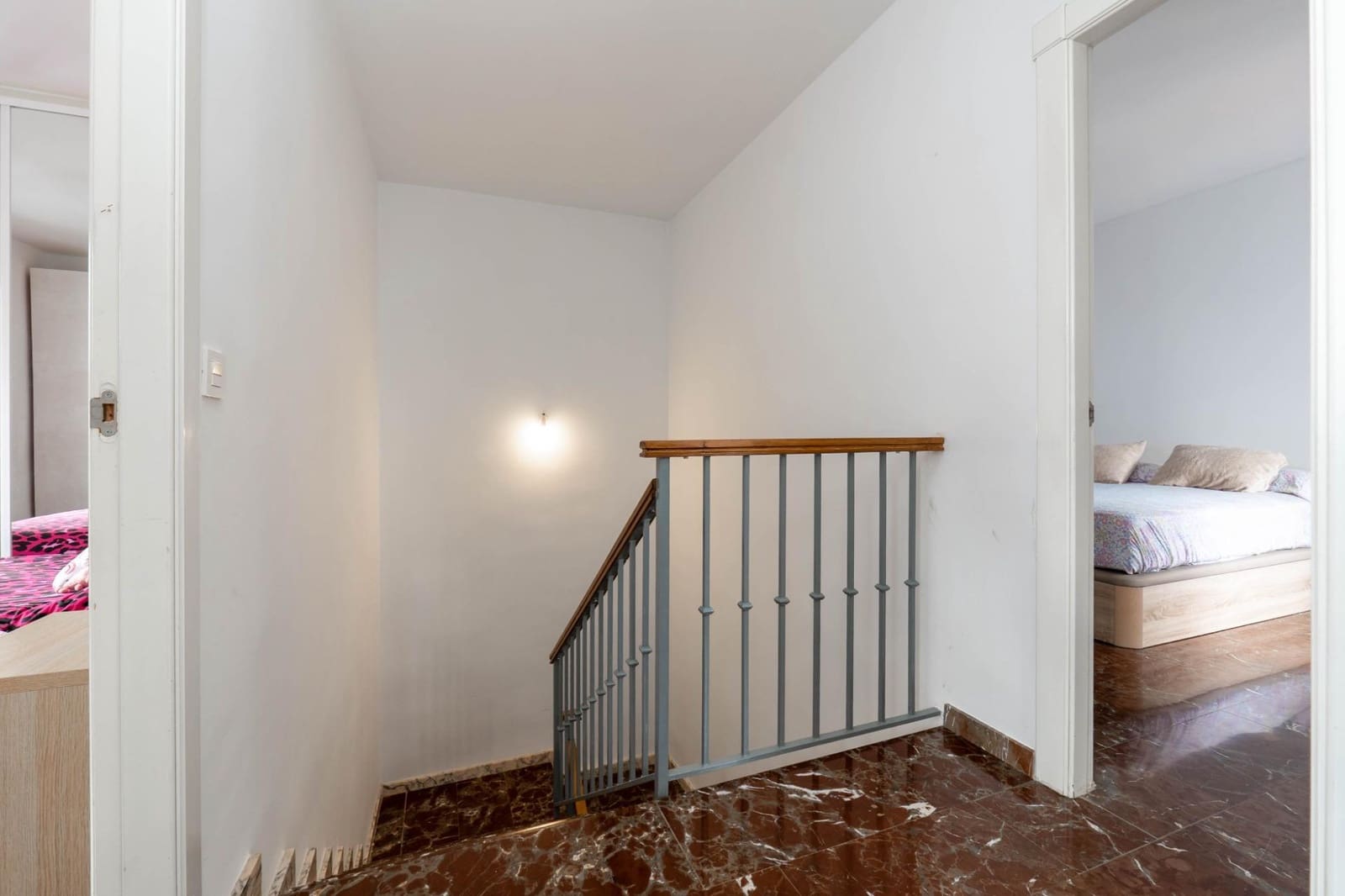 3 sypialnia Dom na sprzedaż w Ogijares z garażem - 285 000 € (Ref: 10147360)