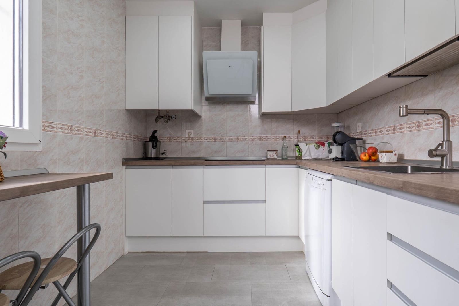 3 sypialnia Dom na sprzedaż w Ogijares z garażem - 285 000 € (Ref: 10147360)