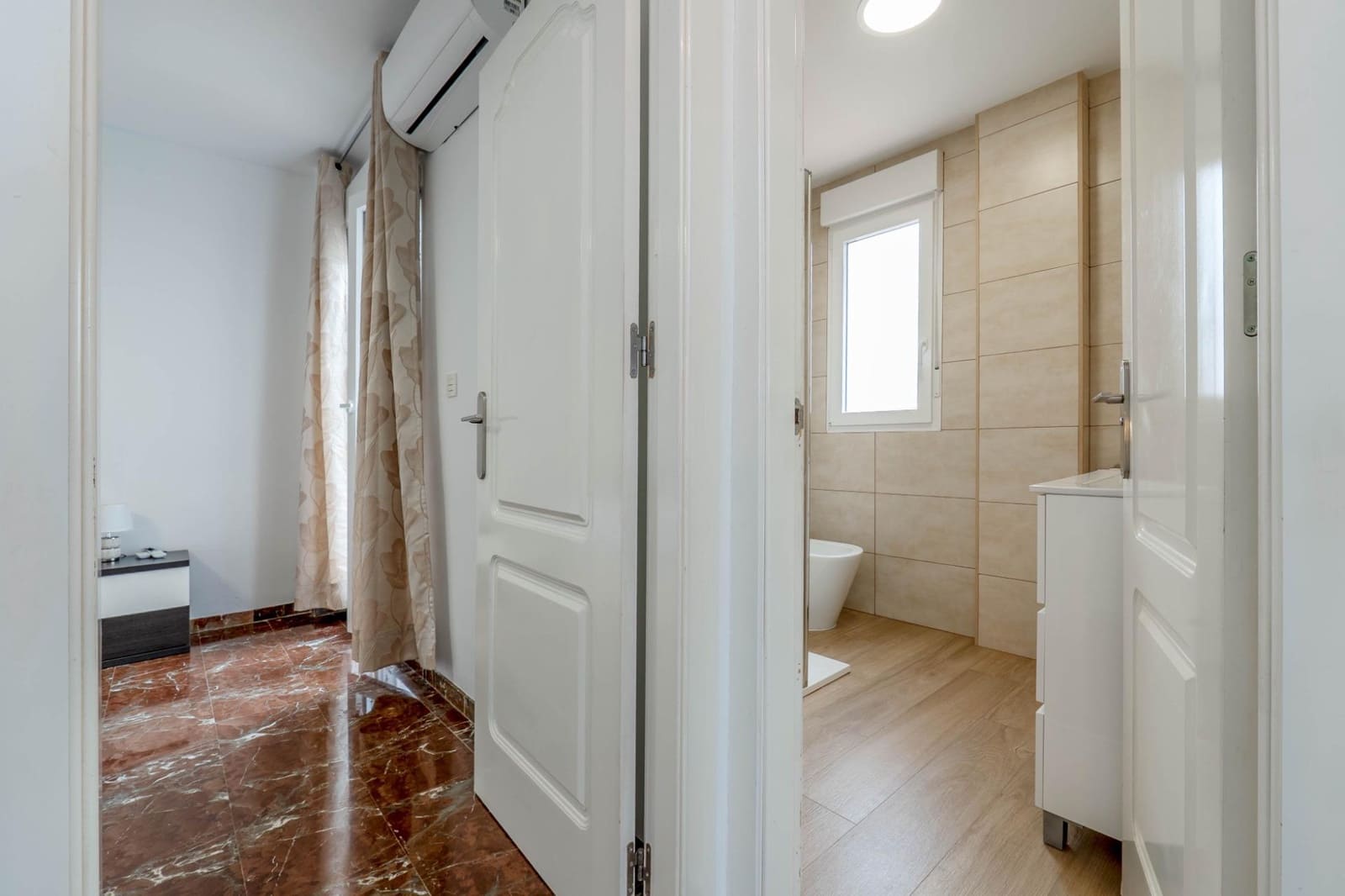 3 sypialnia Dom na sprzedaż w Ogijares z garażem - 285 000 € (Ref: 10147360)