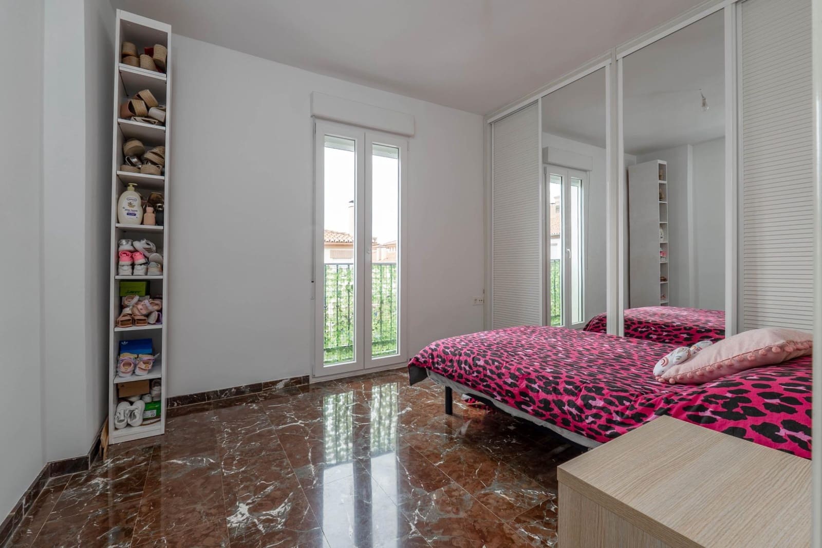 3 sypialnia Dom na sprzedaż w Ogijares z garażem - 285 000 € (Ref: 10147360)