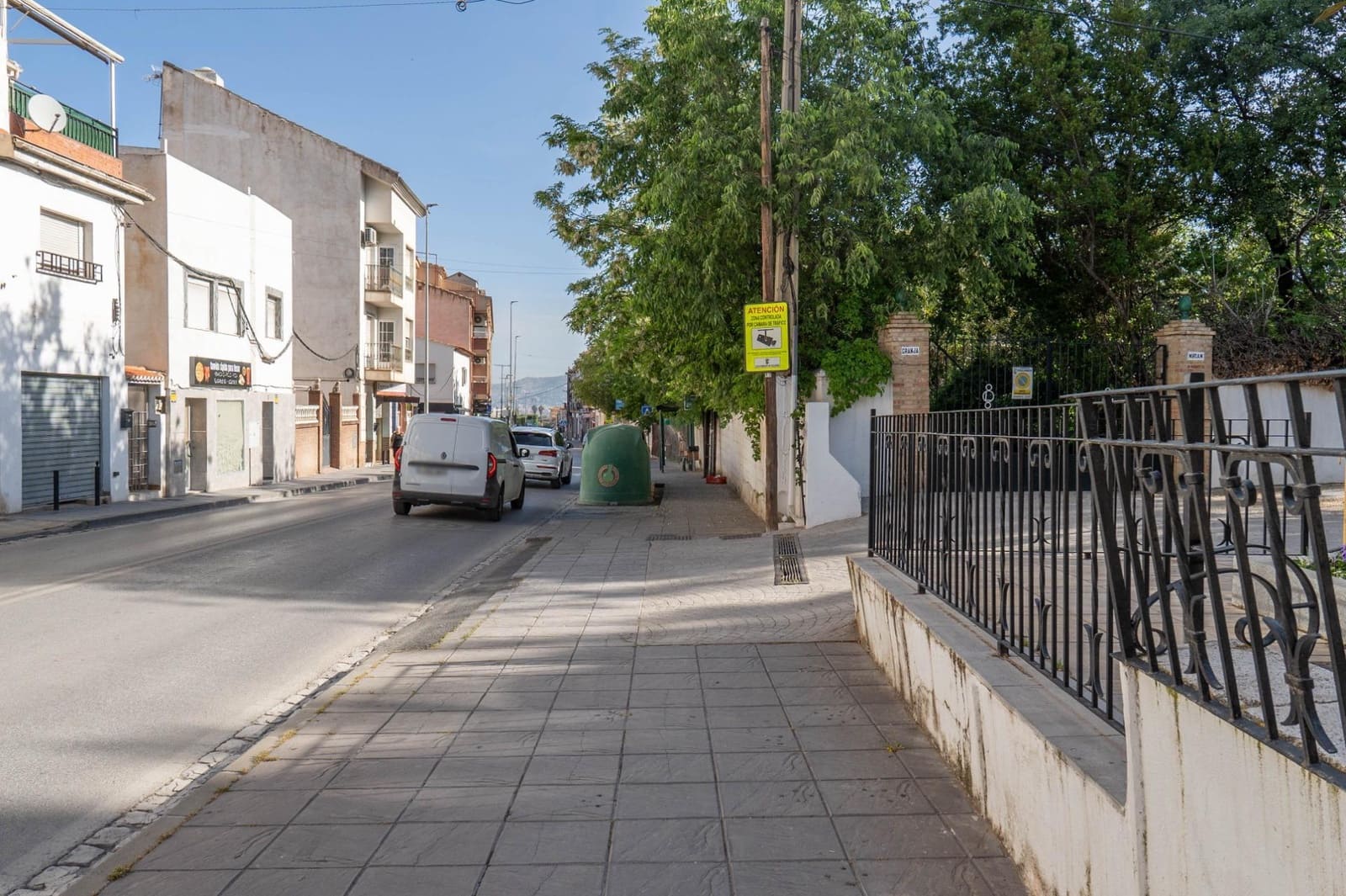 3 sypialnia Dom na sprzedaż w Ogijares z garażem - 285 000 € (Ref: 10147360)
