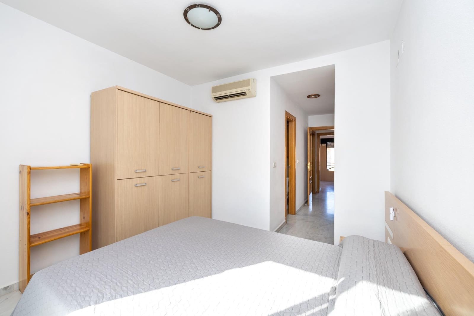 3 sypialnia Penthouse na sprzedaż w Miasto Grenada z basenem garażem - 395 000 € (Ref: 10155472)