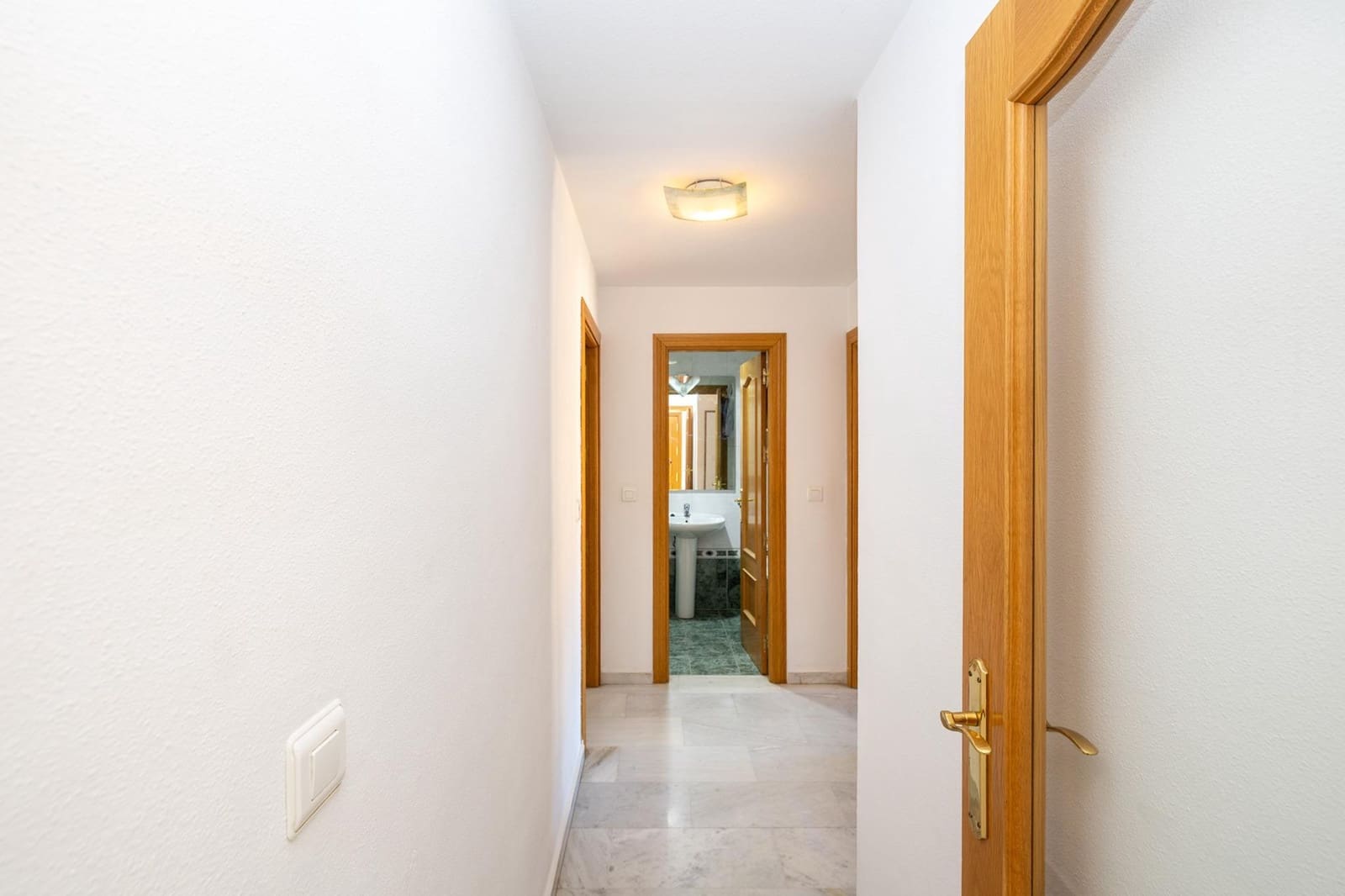 3 sypialnia Penthouse na sprzedaż w Miasto Grenada z basenem garażem - 395 000 € (Ref: 10155472)