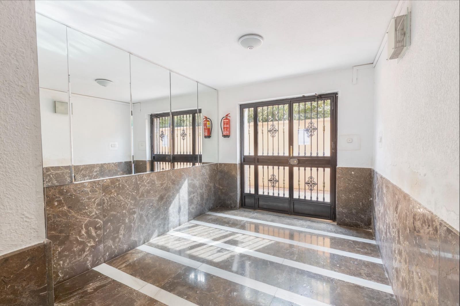 3 sypialnia Mieszkanie na sprzedaż w Miasto Grenada - 230 000 € (Ref: 10155474)