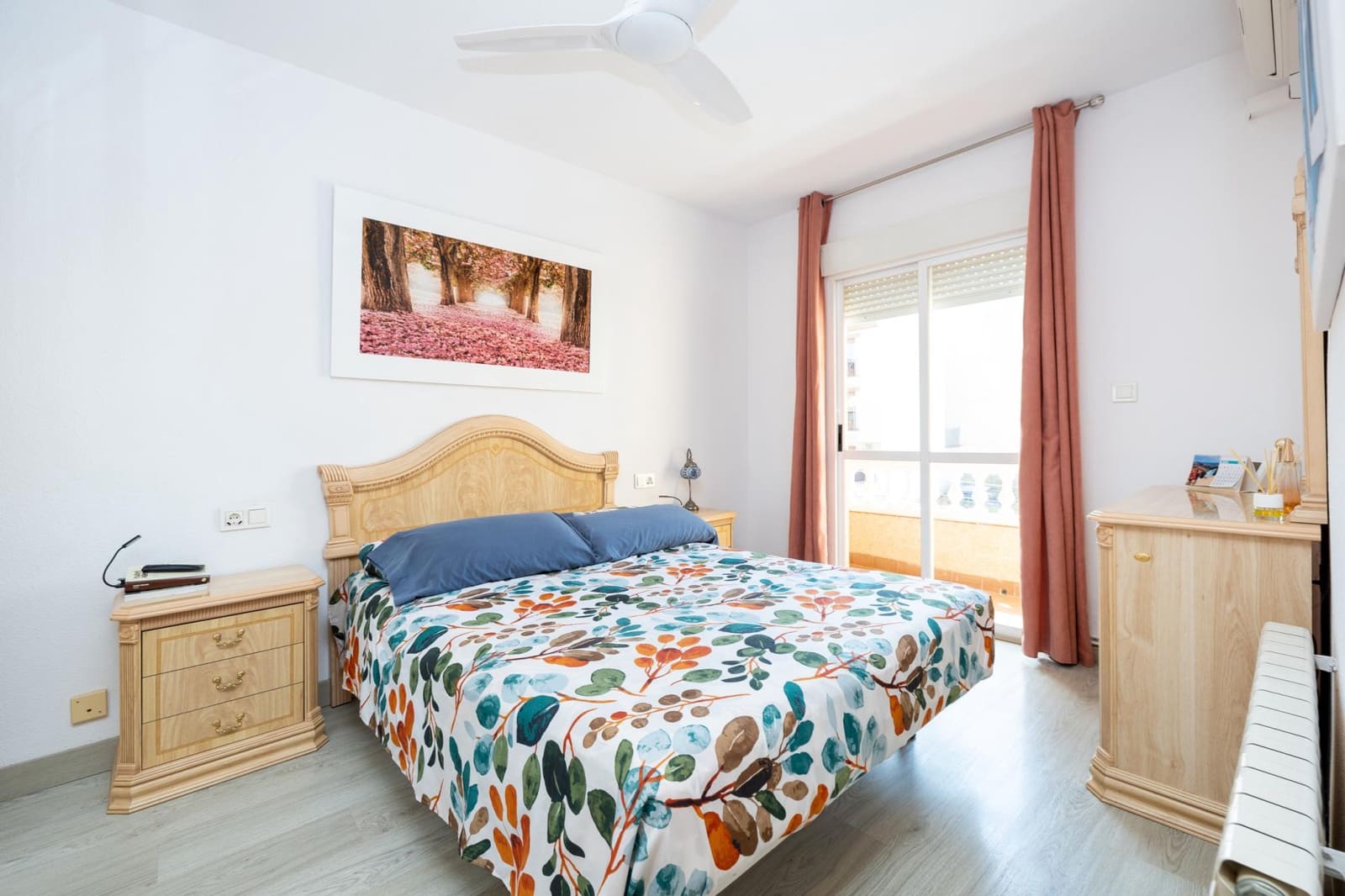 3 sovrum Radhus till salu i Las Gabias med garage - 215 000 € (Ref: 10155475)