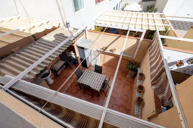 3 sovrum Radhus till salu i Las Gabias med garage - 215 000 € (Ref: 10155475)