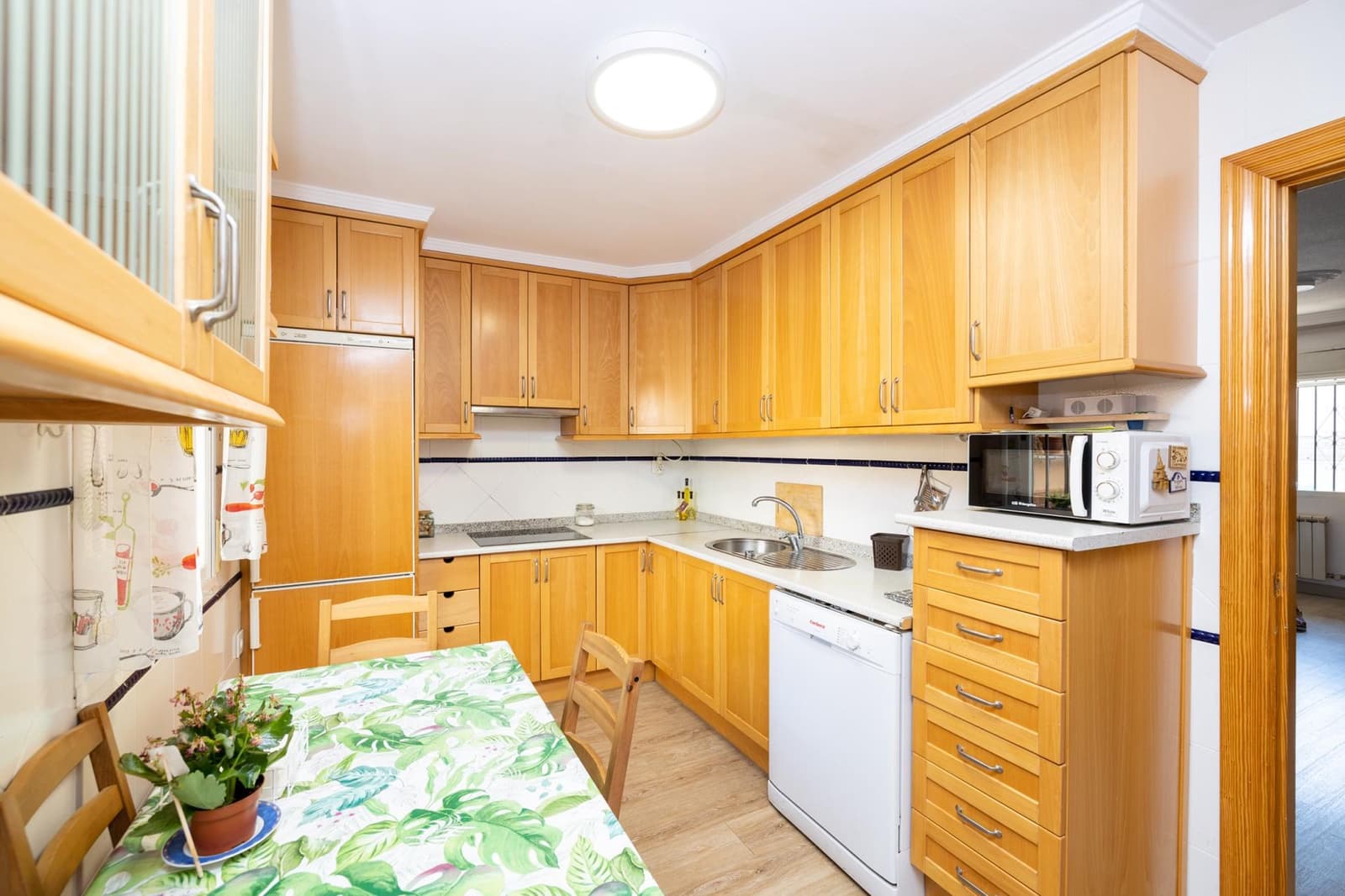 3 sovrum Radhus till salu i Las Gabias med garage - 215 000 € (Ref: 10155475)