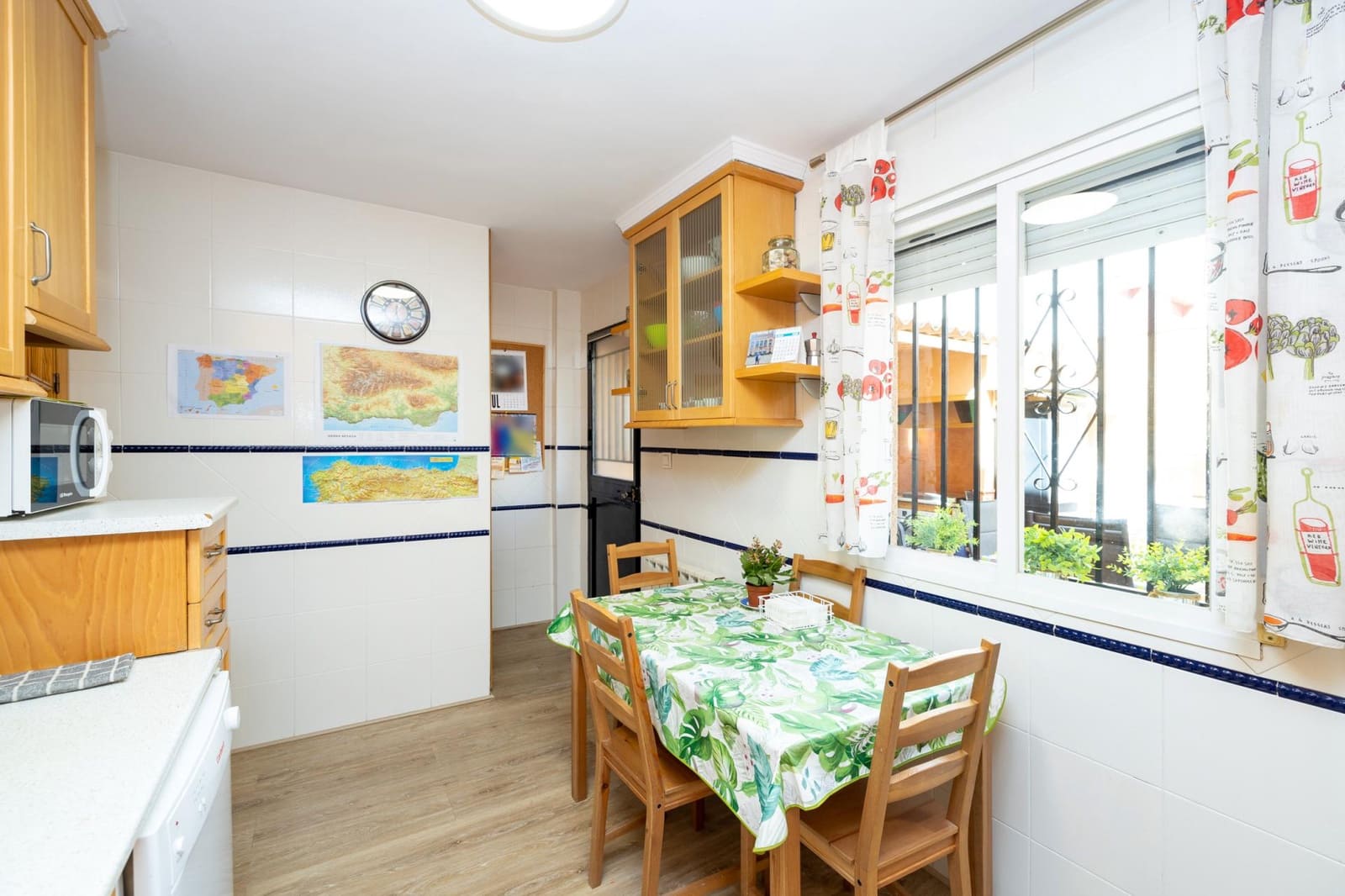 3 sovrum Radhus till salu i Las Gabias med garage - 215 000 € (Ref: 10155475)