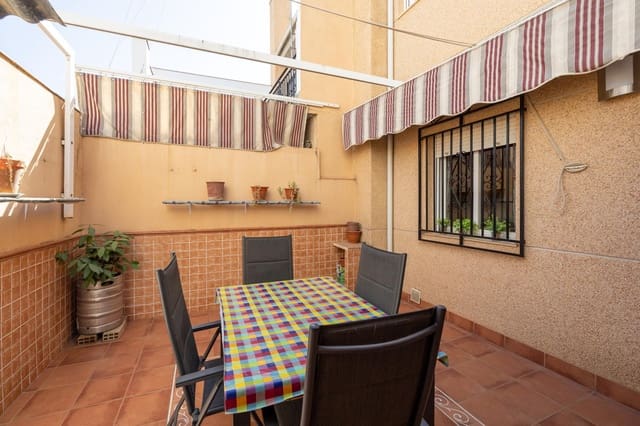 3 sovrum Radhus till salu i Las Gabias med garage - 215 000 € (Ref: 10155475)