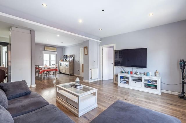 3 quarto Apartamento para venda em Camino de Ronda - Rosaleda, Granada cidade - 330 000 € (Ref: 10155477)