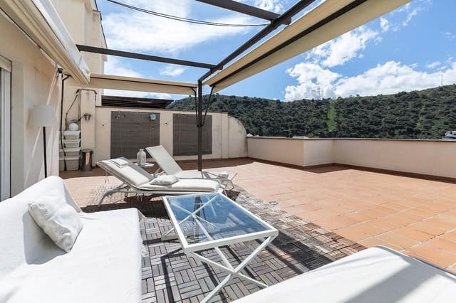 3 quarto Moradia em Banda para venda em Granada cidade com piscina garagem - 450 000 € (Ref: 10155481)